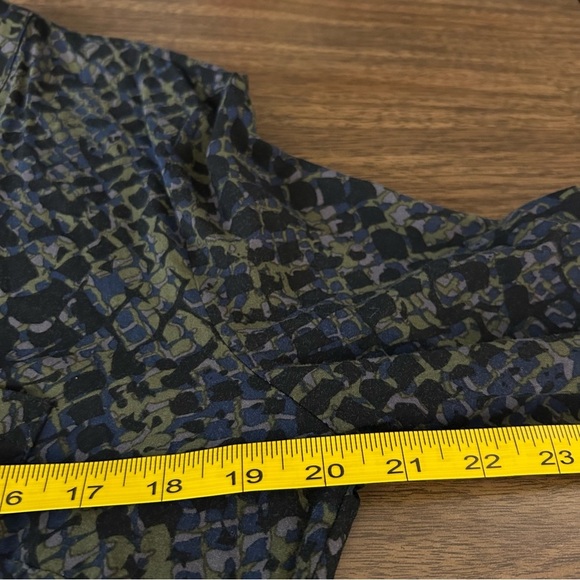 ❤️Splendid Patterned Long Sleeve Top L - Picture 8 of 10